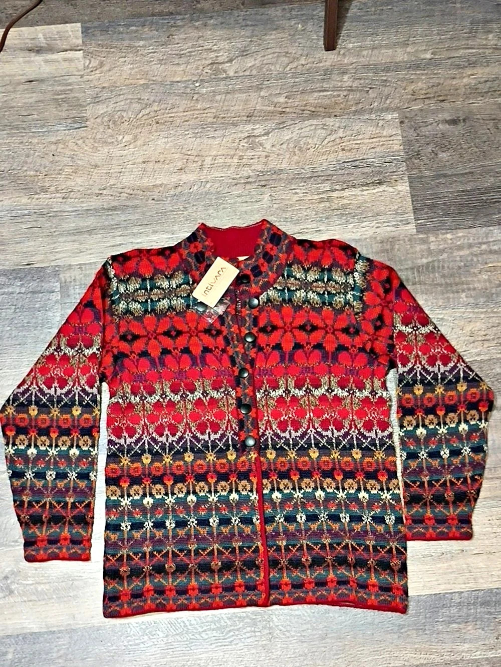 Intiwara Geometric Button-Front Alpaca Women Cardigan in Red & Black Size Medium